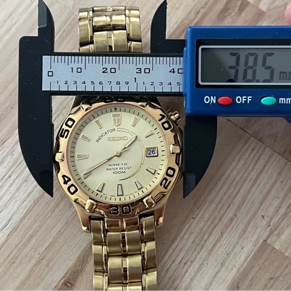 Seiko Rare Kinetic Men's Watch Automatic Gold-Tone Bracelet Dial Date Window